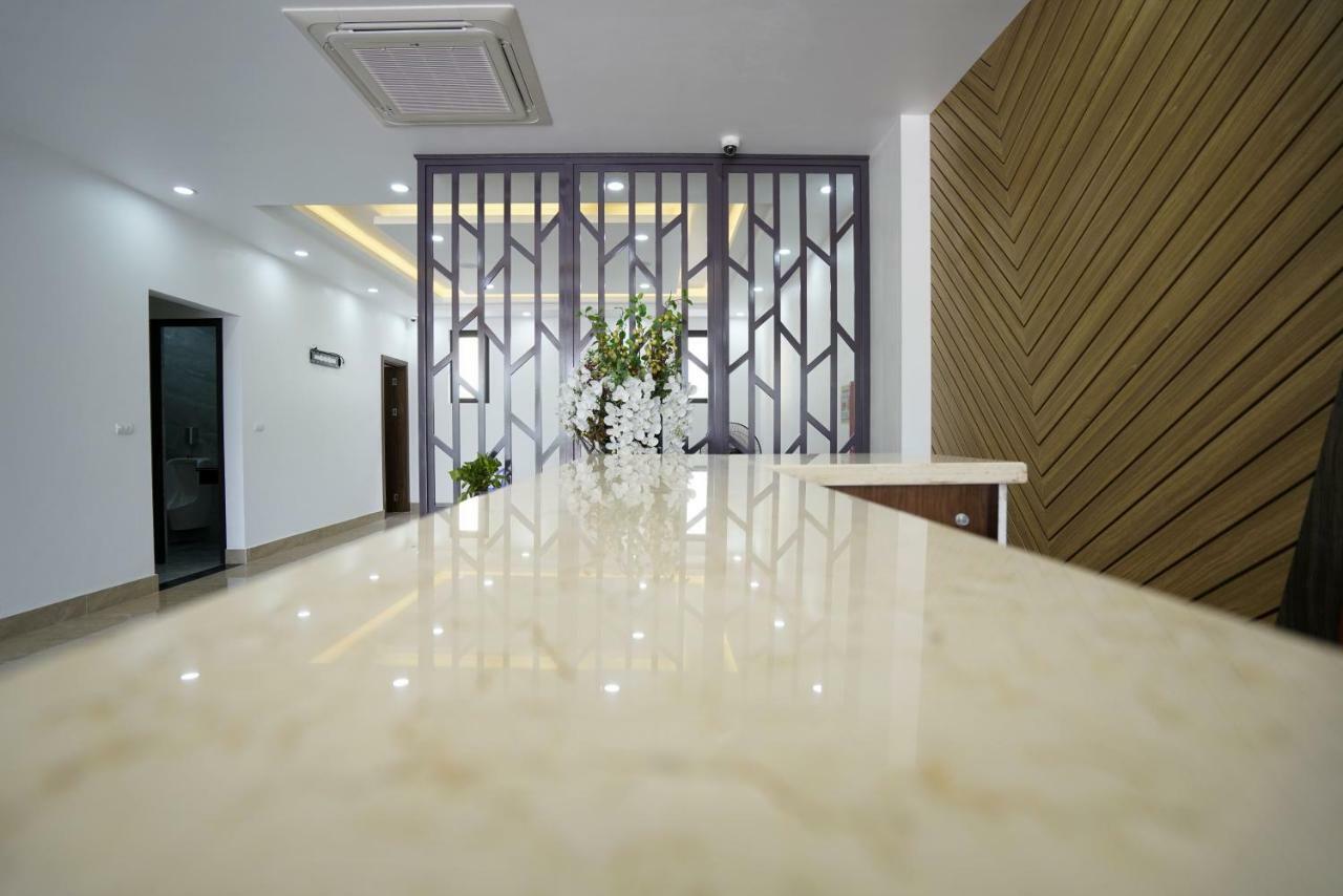 Lex Hotel Ha Long Exterior photo